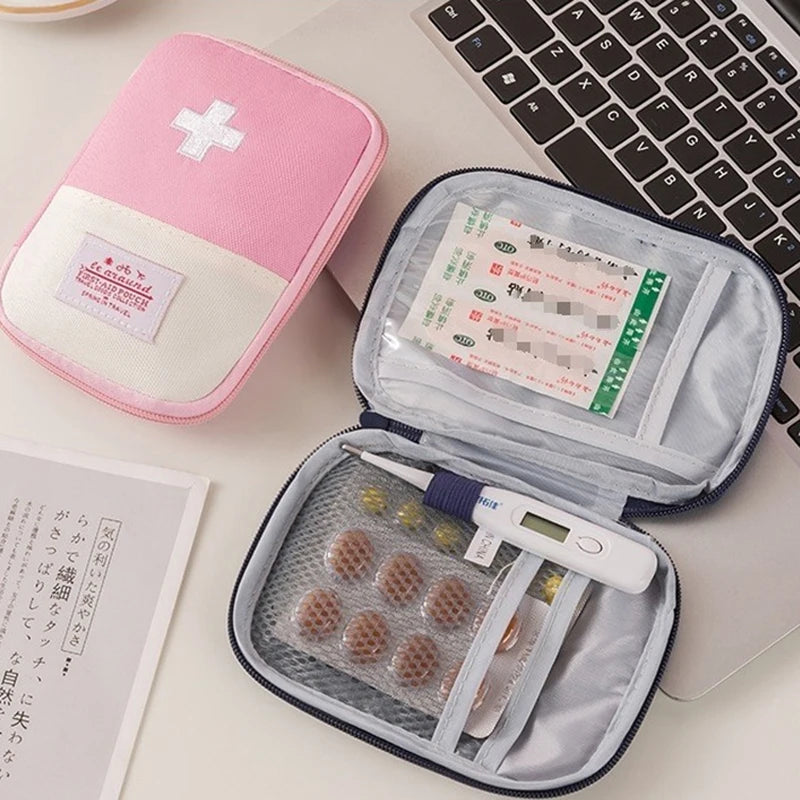 Portable Home Medical Kit Outdoor First Aid Kit Medicine Storage Bag Sealed Waterproof Environmentally Friendly Sorted Portable