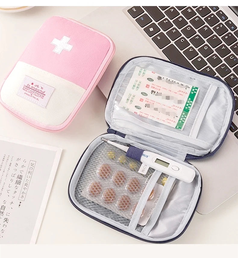 Portable Home Medical Kit Outdoor First Aid Kit Medicine Storage Bag Sealed Waterproof Environmentally Friendly Sorted Portable